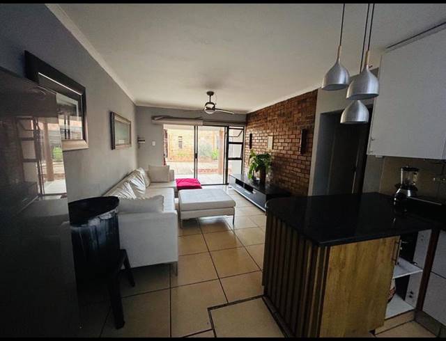 5 BEDROOM HOUSE FOR SALE IN BOKSBURG NORTH